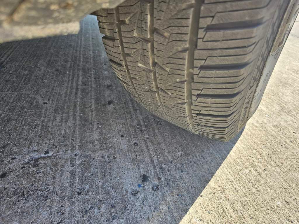Fahrzeugabbildung Iveco 35S16 Koffer mit Faltplane, Ladebordwand