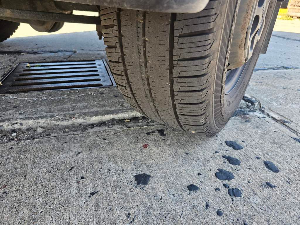 Fahrzeugabbildung Iveco 35S16 Koffer mit Faltplane, Ladebordwand