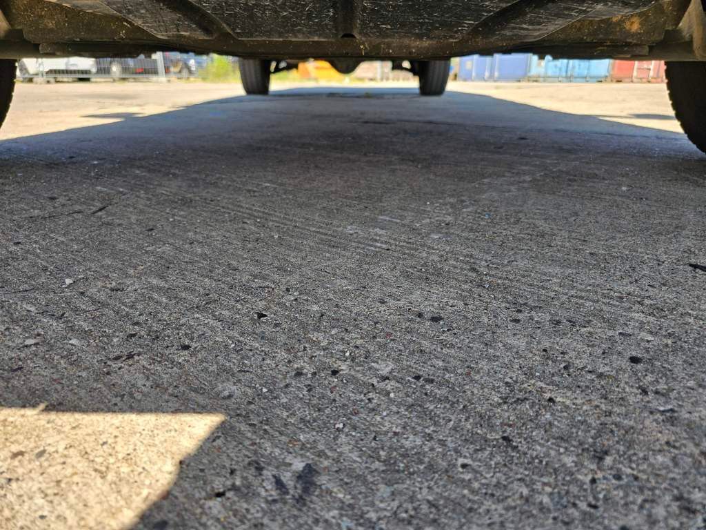 Fahrzeugabbildung Iveco 35S16 Koffer mit Faltplane, Ladebordwand