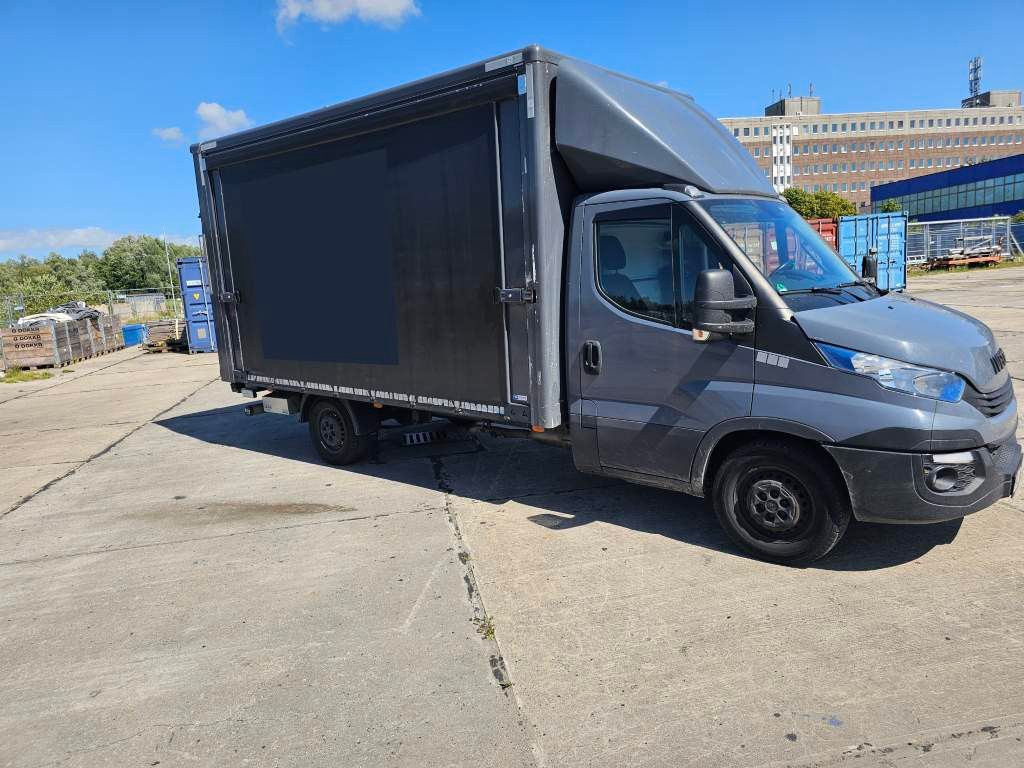 Fahrzeugabbildung Iveco 35S16 Koffer mit Faltplane, Ladebordwand