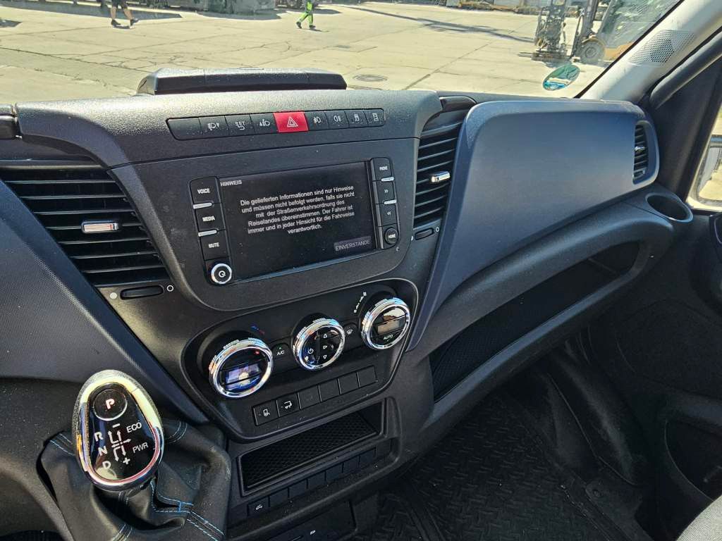Fahrzeugabbildung Iveco 35S16 Koffer mit Faltplabne, LBW, Tempomat, Luft