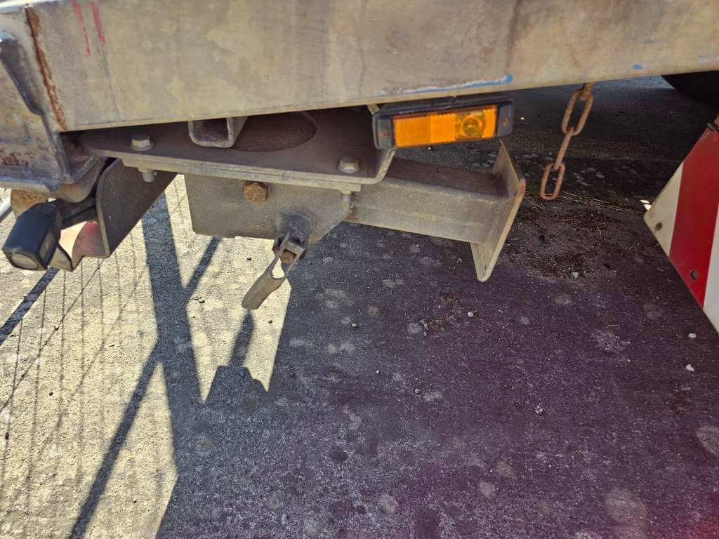 Fahrzeugabbildung Hiebenthal Tieflader mit Containerverriegelung