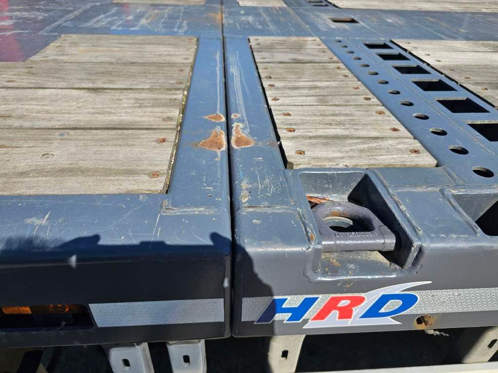 Fahrzeugabbildung HRD Telesattel, 4 m ausziegbar, Lenkachse