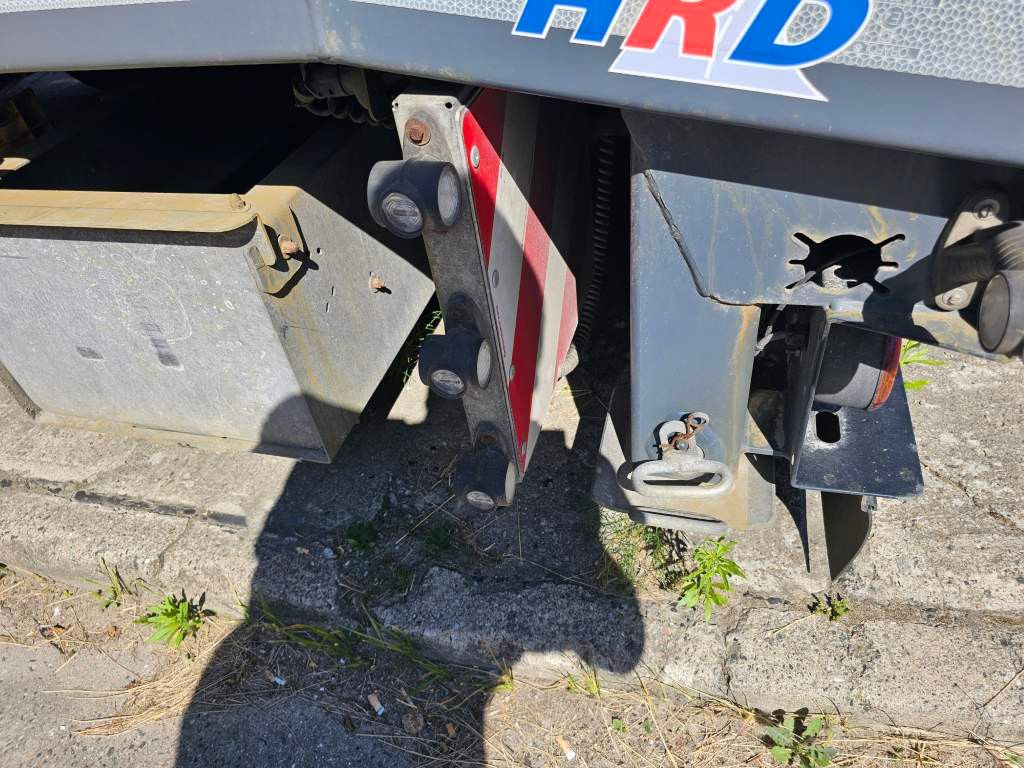 Fahrzeugabbildung HRD Telesattel, 4 m ausziegbar, Lenkachse