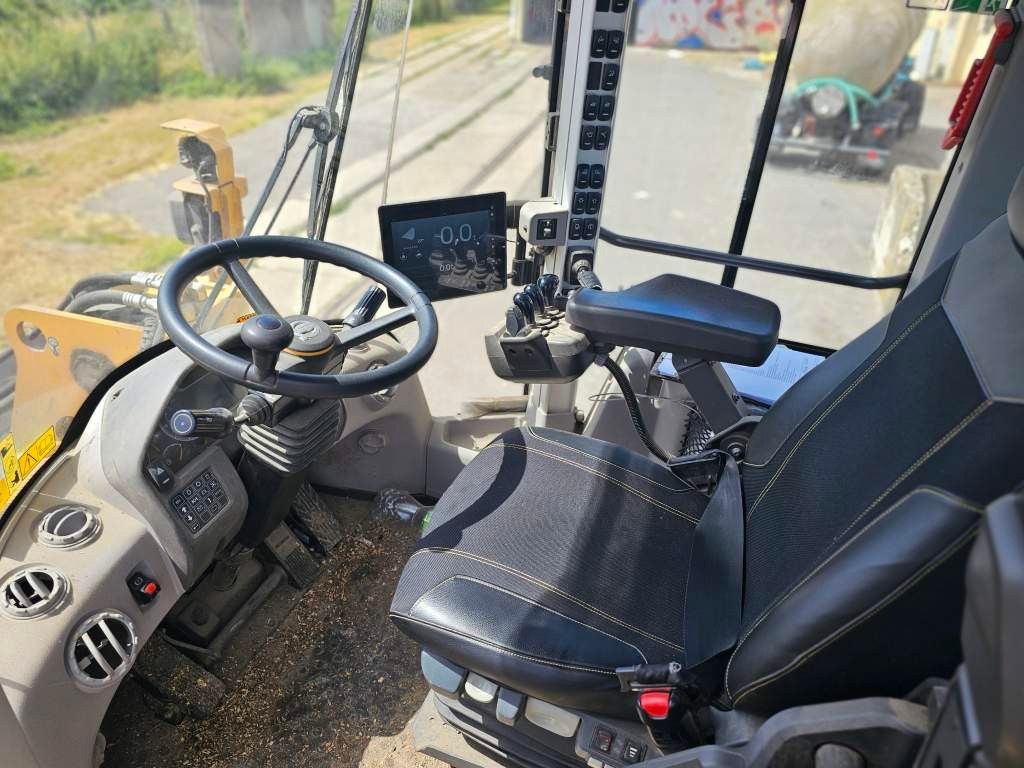 Fahrzeugabbildung Volvo L110H Optishift Hochkippschaufel Hardox+2weitere