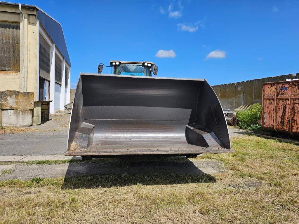 Fahrzeugabbildung Volvo L110H Optishift Hochkippschaufel Hardox+2weitere
