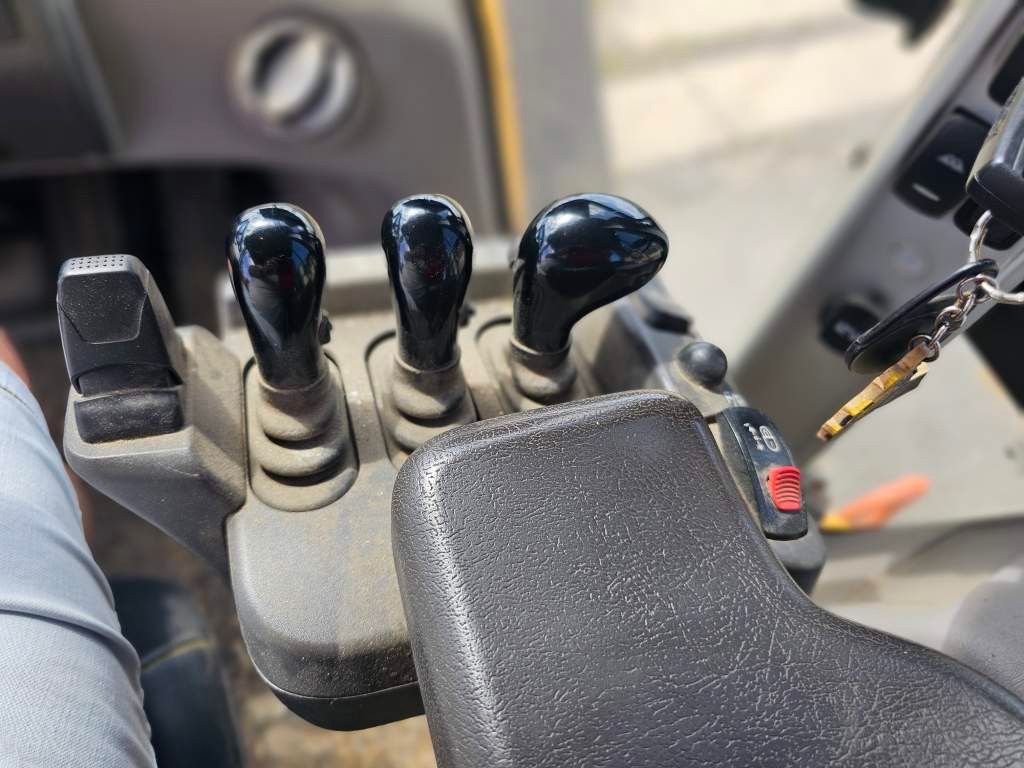 Fahrzeugabbildung Volvo L110H Optishift Hochkippschaufel Hardox+2weitere