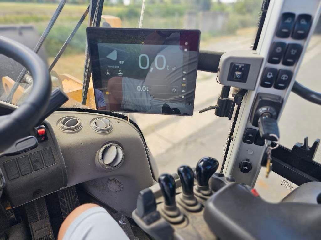 Fahrzeugabbildung Volvo L110H Optishift Hochkippschaufel Hardox+2weitere