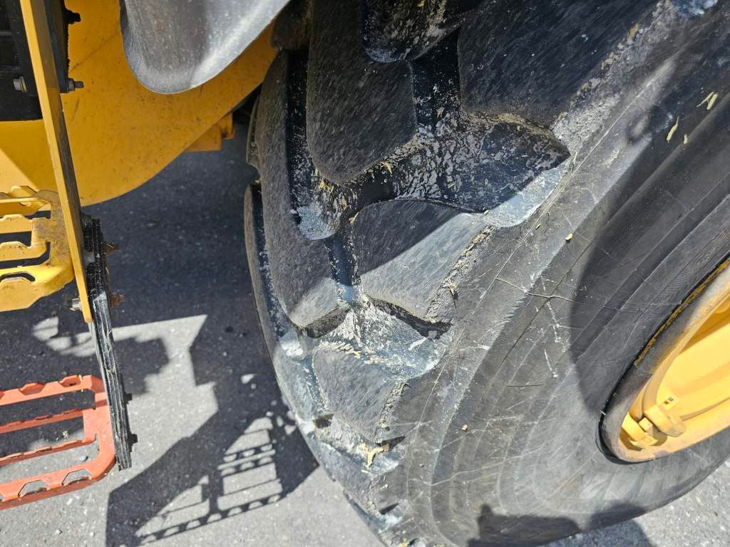 Fahrzeugabbildung Volvo L110H Optishift Hochkippschaufel Hardox+2weitere