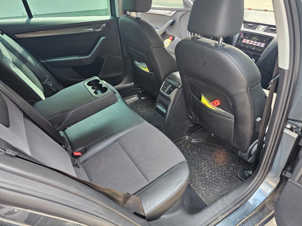 Fahrzeugabbildung SKODA Octavia 2.0 TDI, Mwst. ausweisbar