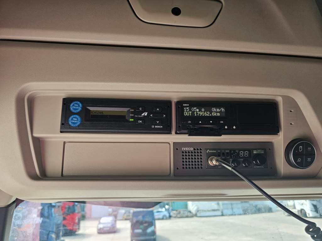 Fahrzeugabbildung Iveco 570 LL S-Way, Blitzer, Retarder, Leder