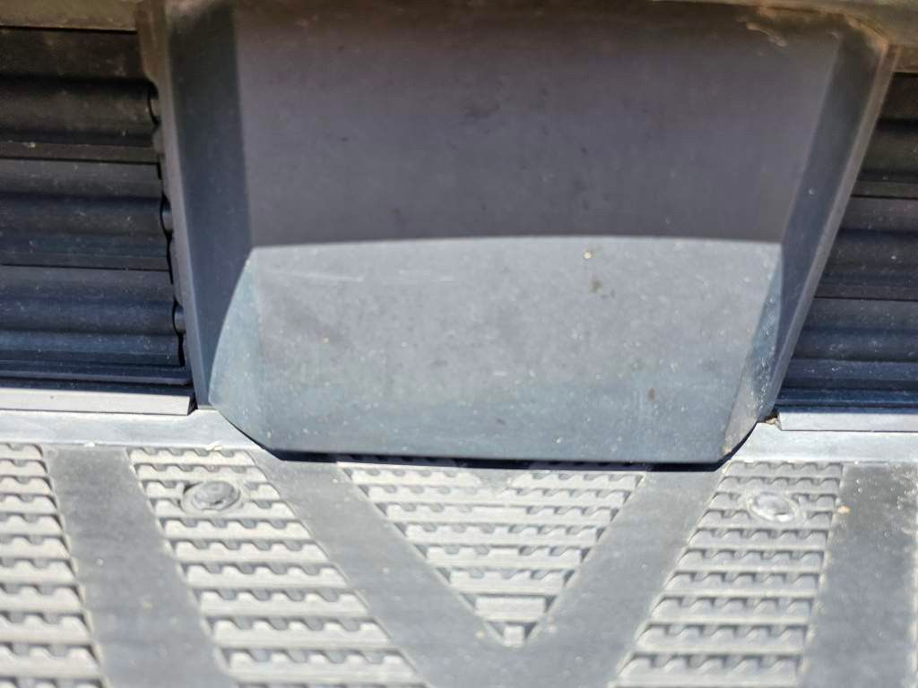 Fahrzeugabbildung Mercedes-Benz 2542 6x2 Sattelzugmaschine, 2. Achse Lift