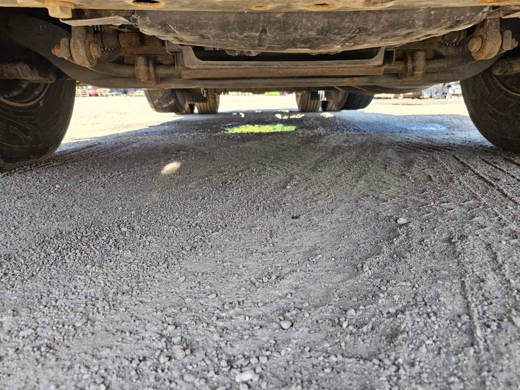 Fahrzeugabbildung Mercedes-Benz 2542 6x2 Sattelzugmaschine, 2. Achse Lift