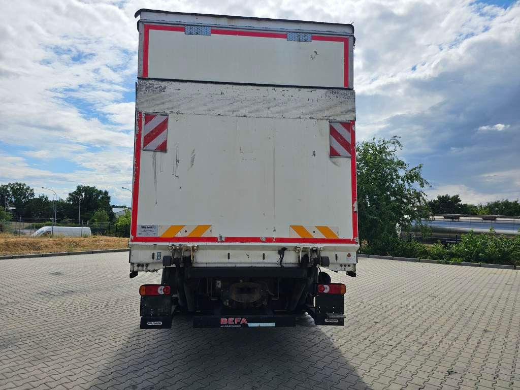 Fahrzeugabbildung DAF DAF CF 310 Space Cab, Gardine, Ladebordwand 1,5