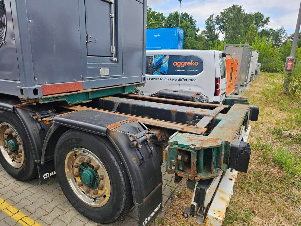 Fahrzeugabbildung Krone Container Chassis Heck- und Mittelauszug, Lift