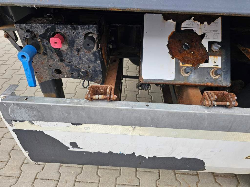 Fahrzeugabbildung Krone Container Chassis Heck- und Mittelauszug, Lift