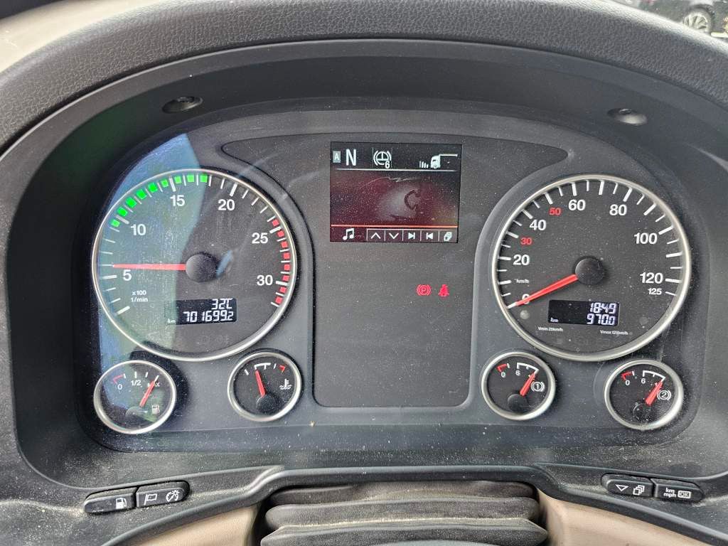 Fahrzeugabbildung MAN 18.460 TGX Standard, Euro 6, Standklima