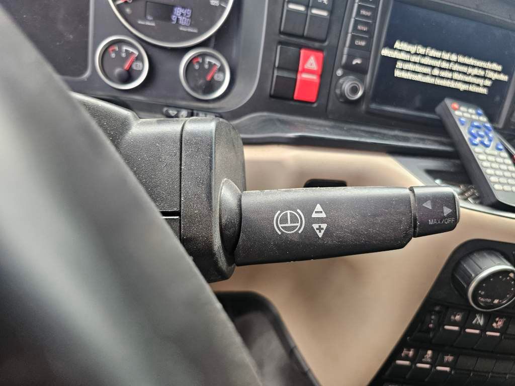 Fahrzeugabbildung MAN 18.460 TGX Standard, Euro 6, Standklima
