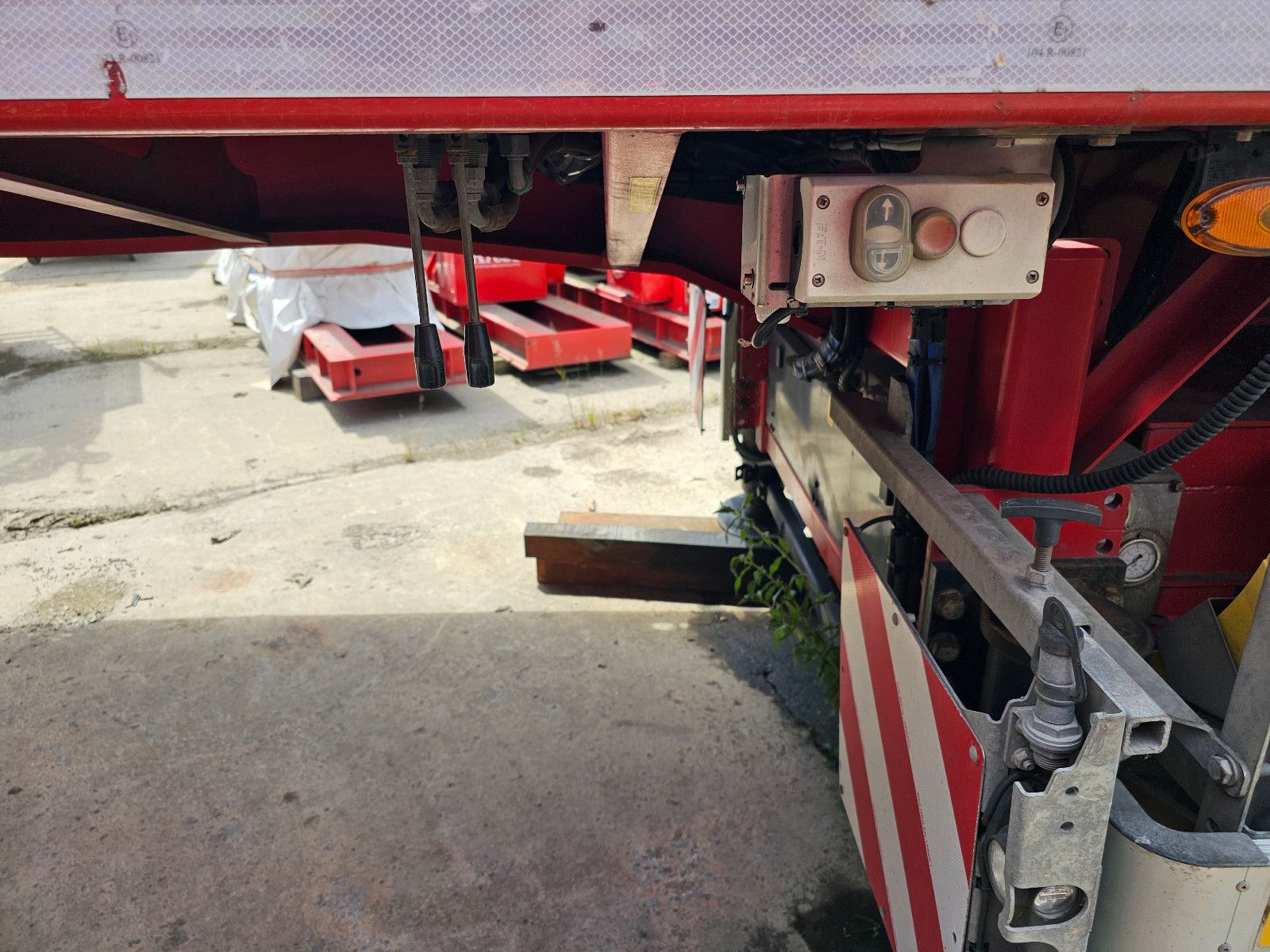 Fahrzeugabbildung Faymonville Cargomax F-S45-1AAf Unfall. 5 Achser