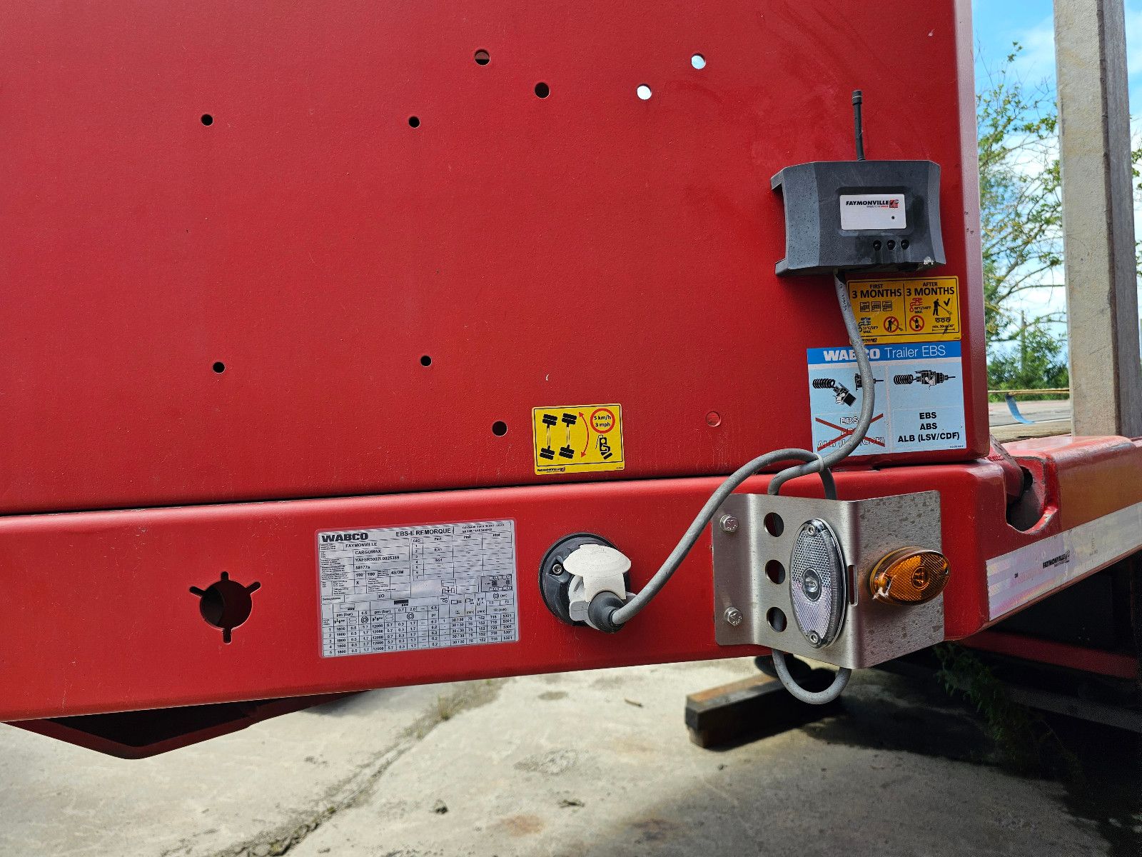 Fahrzeugabbildung Faymonville Cargomax F-S45-1AAf Unfall. 5 Achser