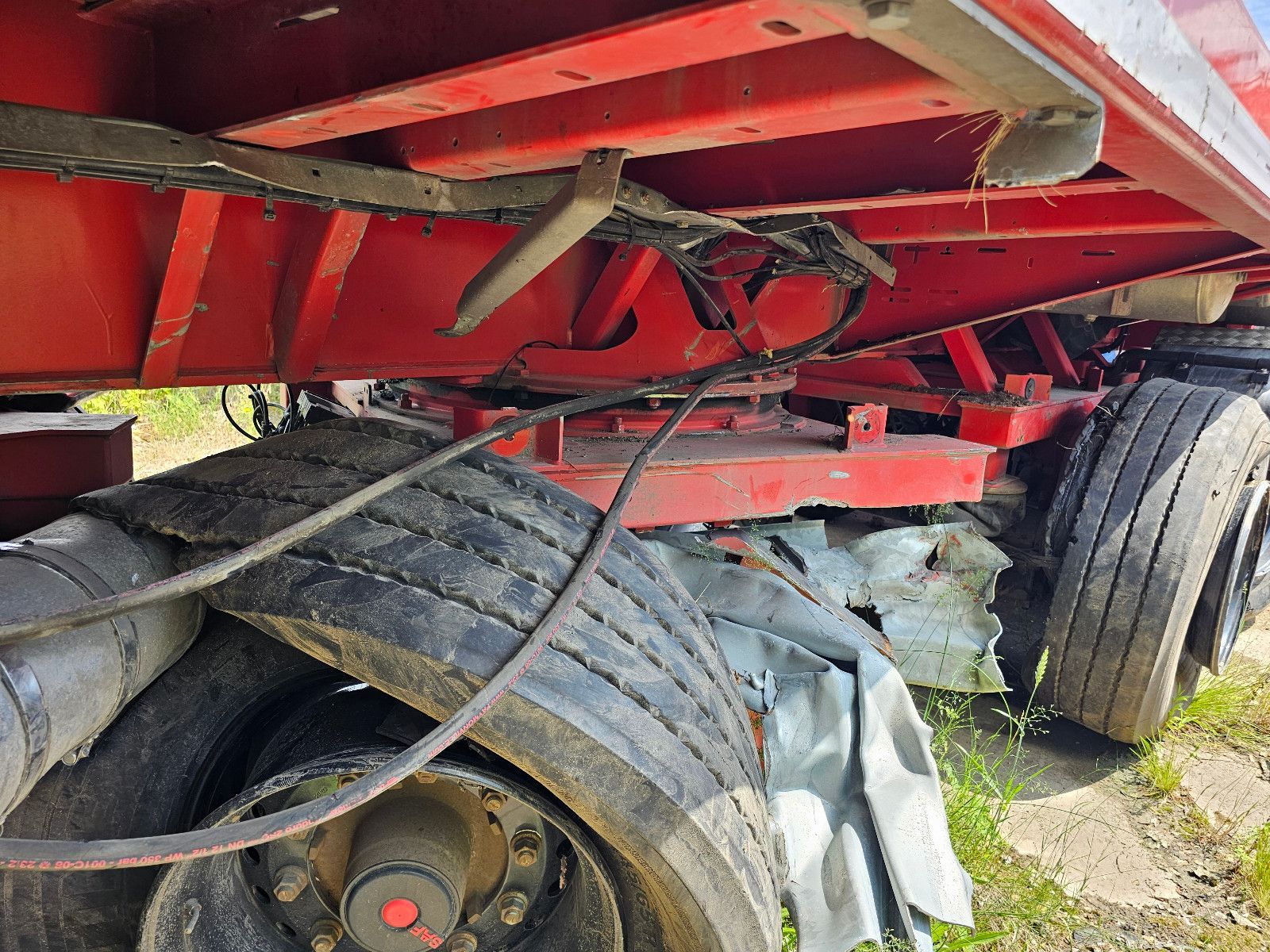 Fahrzeugabbildung Faymonville Cargomax F-S45-1AAf Unfall. 5 Achser
