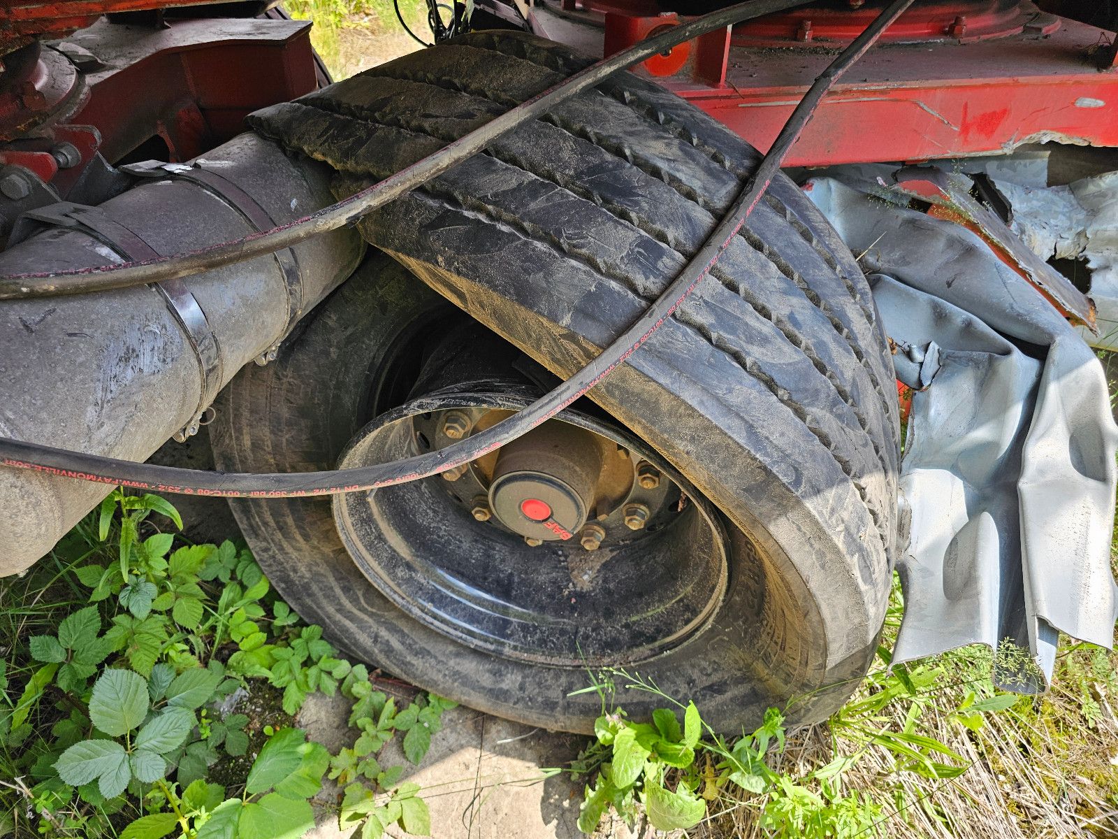 Fahrzeugabbildung Faymonville Cargomax F-S45-1AAf Unfall. 5 Achser