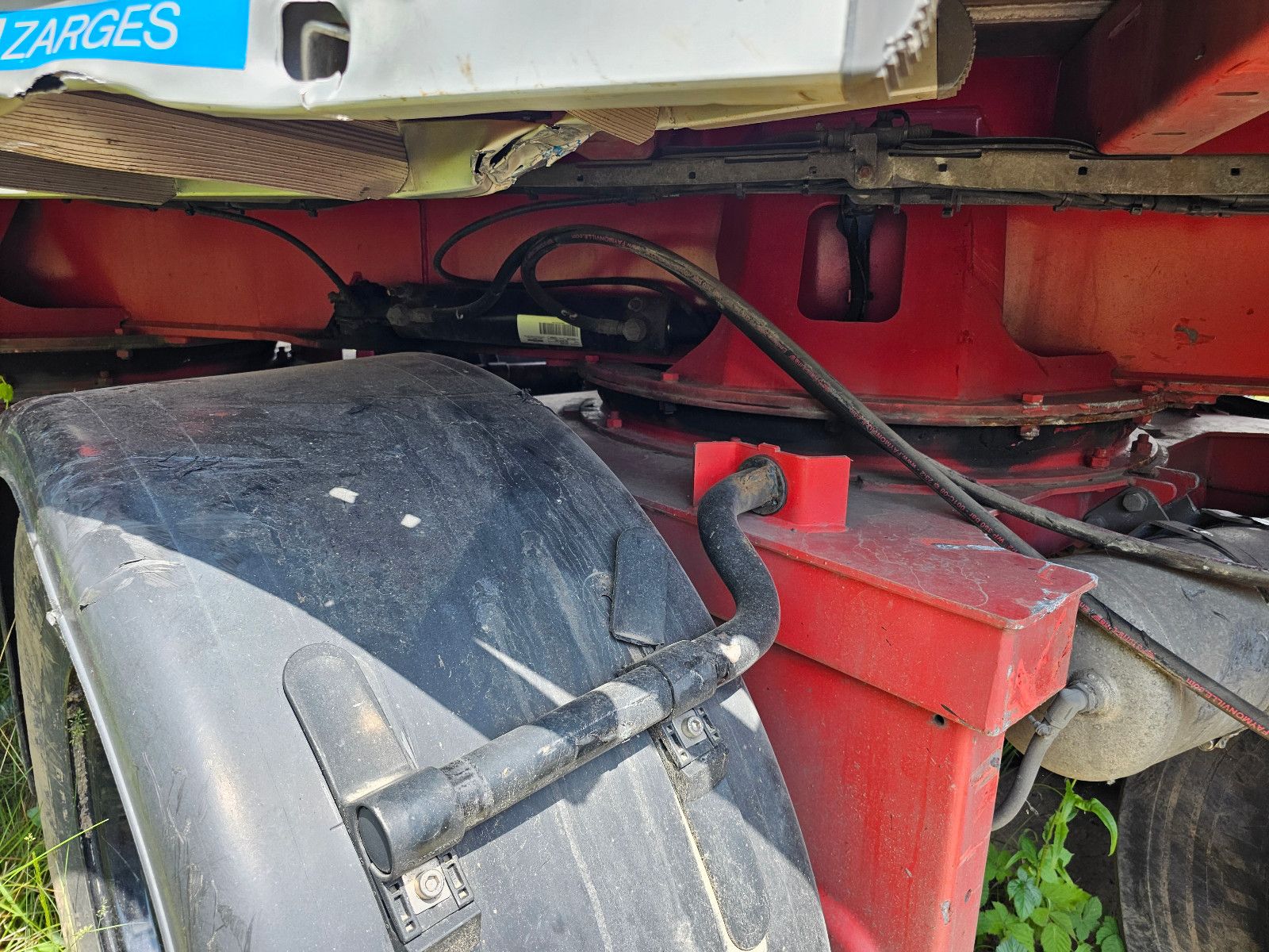 Fahrzeugabbildung Faymonville Cargomax F-S45-1AAf Unfall. 5 Achser