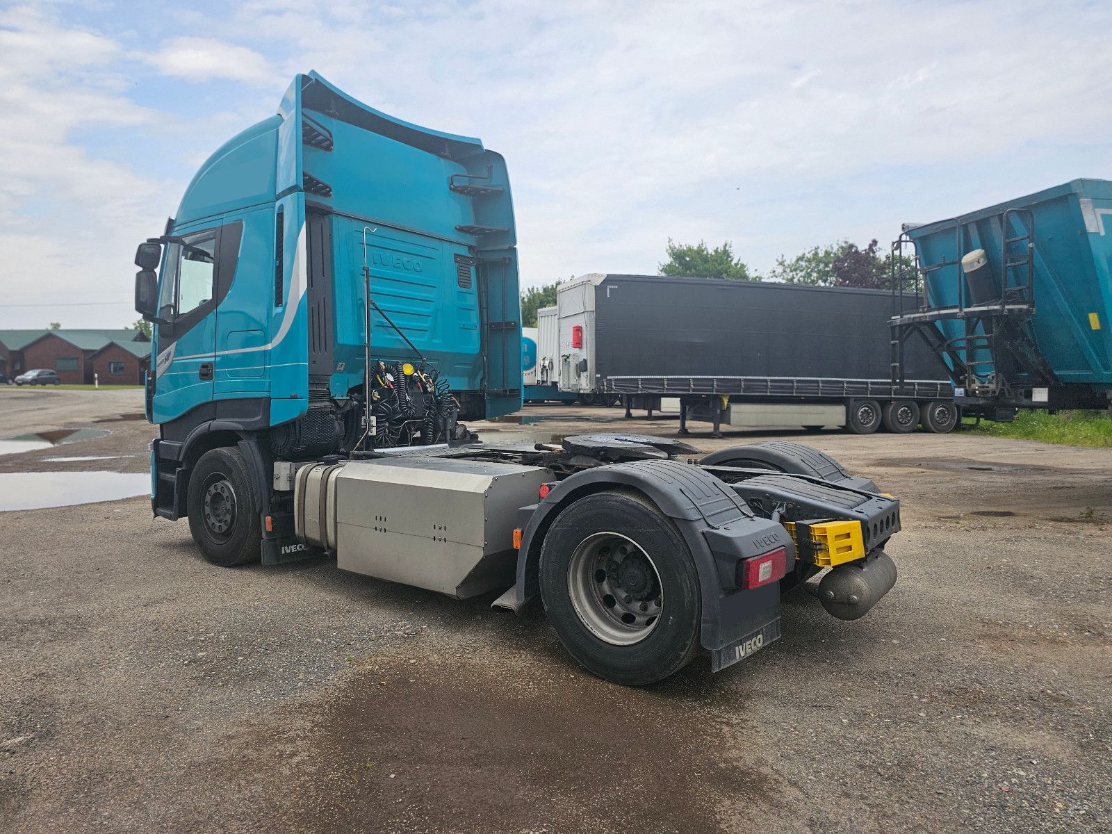 Fahrzeugabbildung Iveco 460 Stralis Hi-Way, CNG, Retrader, 2-Kreis-Hydr.