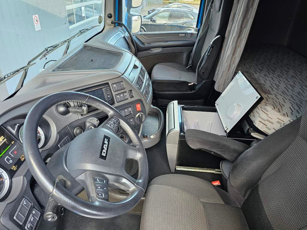 Fahrzeugabbildung DAF XF 510 SSC, Vollspoiler, ZF Intarder, 2 Tanks