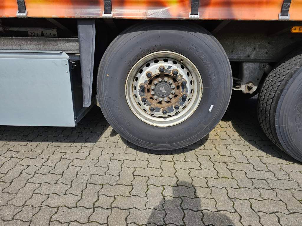 Fahrzeugabbildung Schmitz Cargobull Gardine, Stand,Chassis feuerverzinkt,Zollschnurr