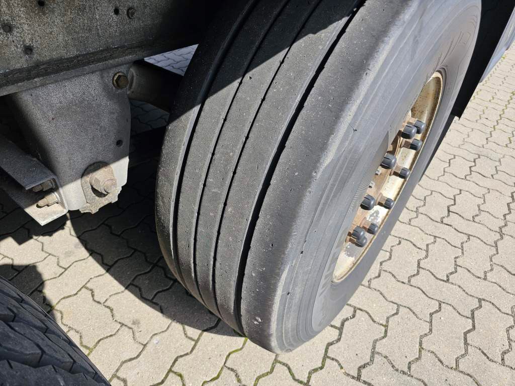 Fahrzeugabbildung Schmitz Cargobull Gardine, Stand,Chassis feuerverzinkt,Zollschnurr