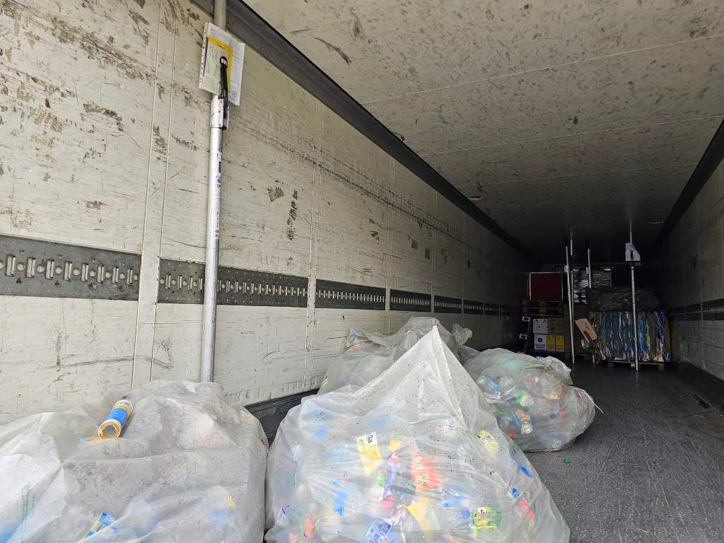 Fahrzeugabbildung Schmitz Cargobull Tiefkühler City Carrier Maxima 1300,2. Lenkachs2