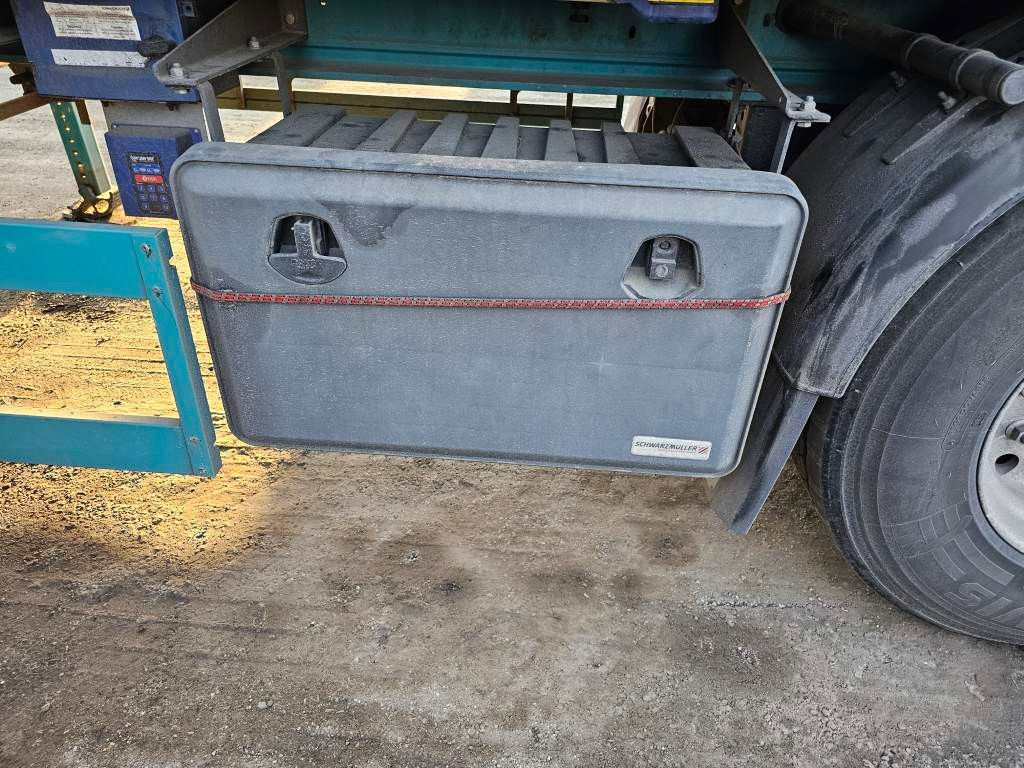 Fahrzeugabbildung Schwarzmüller 58 cbm J-Serie, Funk, Kornschieber 10 mm Boden