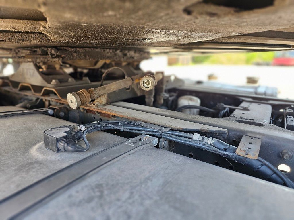 Fahrzeugabbildung Iveco 480 Stralis, Retrader, 2 Kreis-Hydraulik
