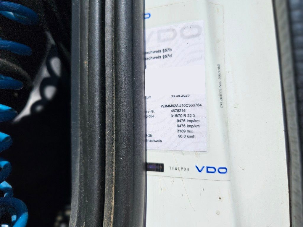 Fahrzeugabbildung Iveco 480 Stralis, Retrader, 2 Kreis-Hydraulik