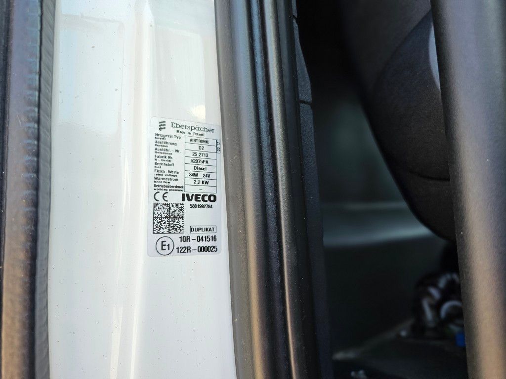 Fahrzeugabbildung Iveco 480 Stralis, Retrader, 2 Kreis-Hydraulik