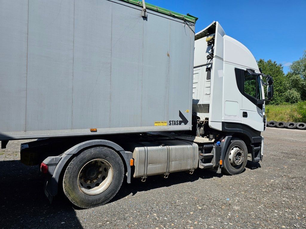 Fahrzeugabbildung Iveco 480 Stralis, Retrader, 2 Kreis-Hydraulik