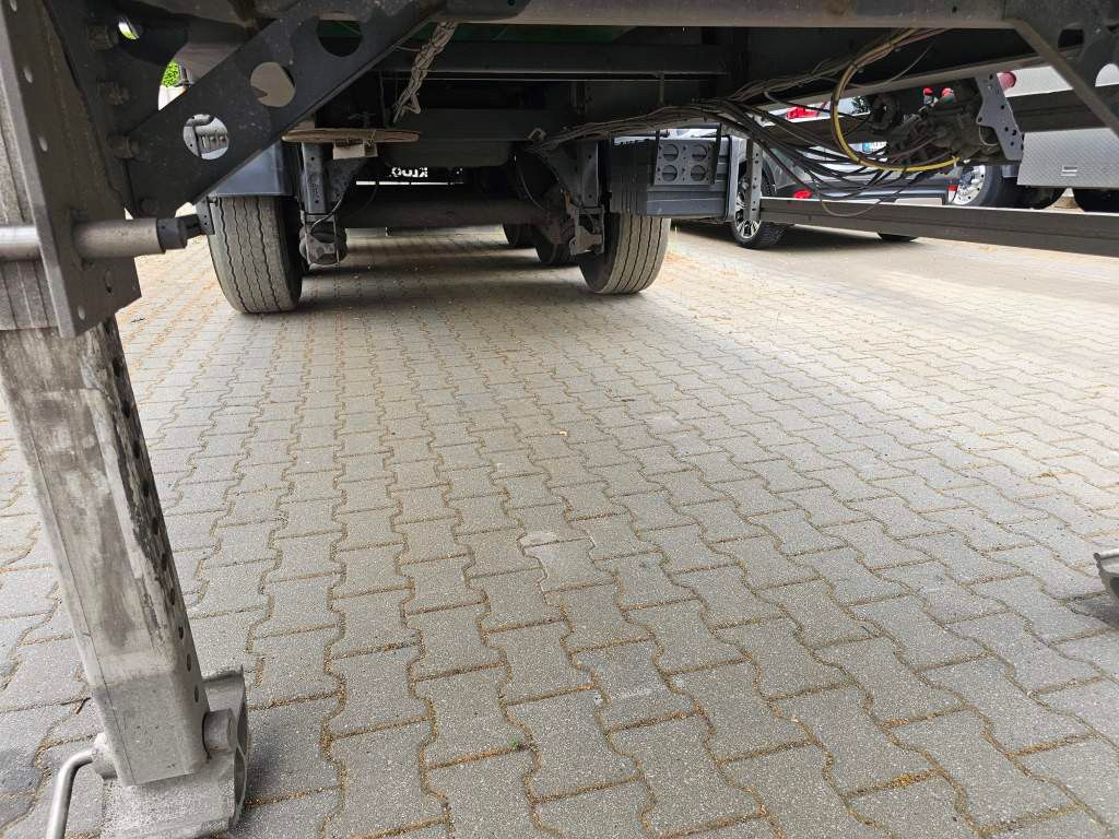 Fahrzeugabbildung Reisch Kloos vormals Reisch 60 cbm Stahlmulde Unfall