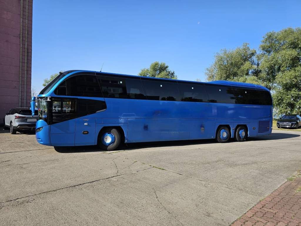 Fahrzeugabbildung Neoplan Cityliner L 52+1+1, B.2007.46.007