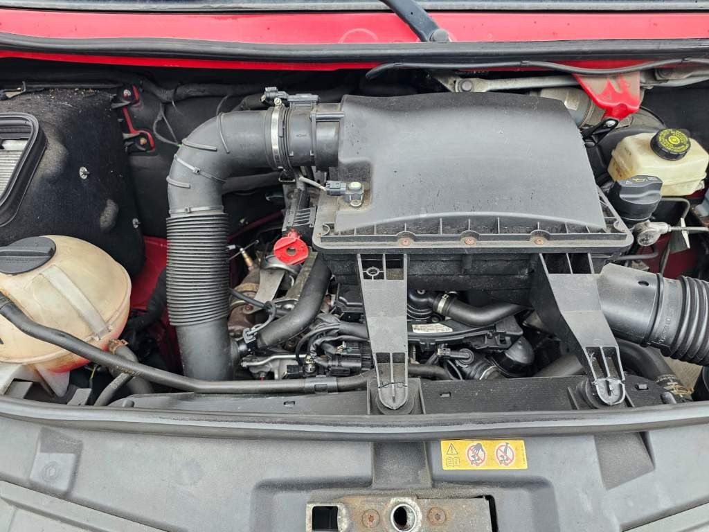 Fahrzeugabbildung Mercedes-Benz 316 lang&hoch, BDF, neuer Motor, kleiner Unfall