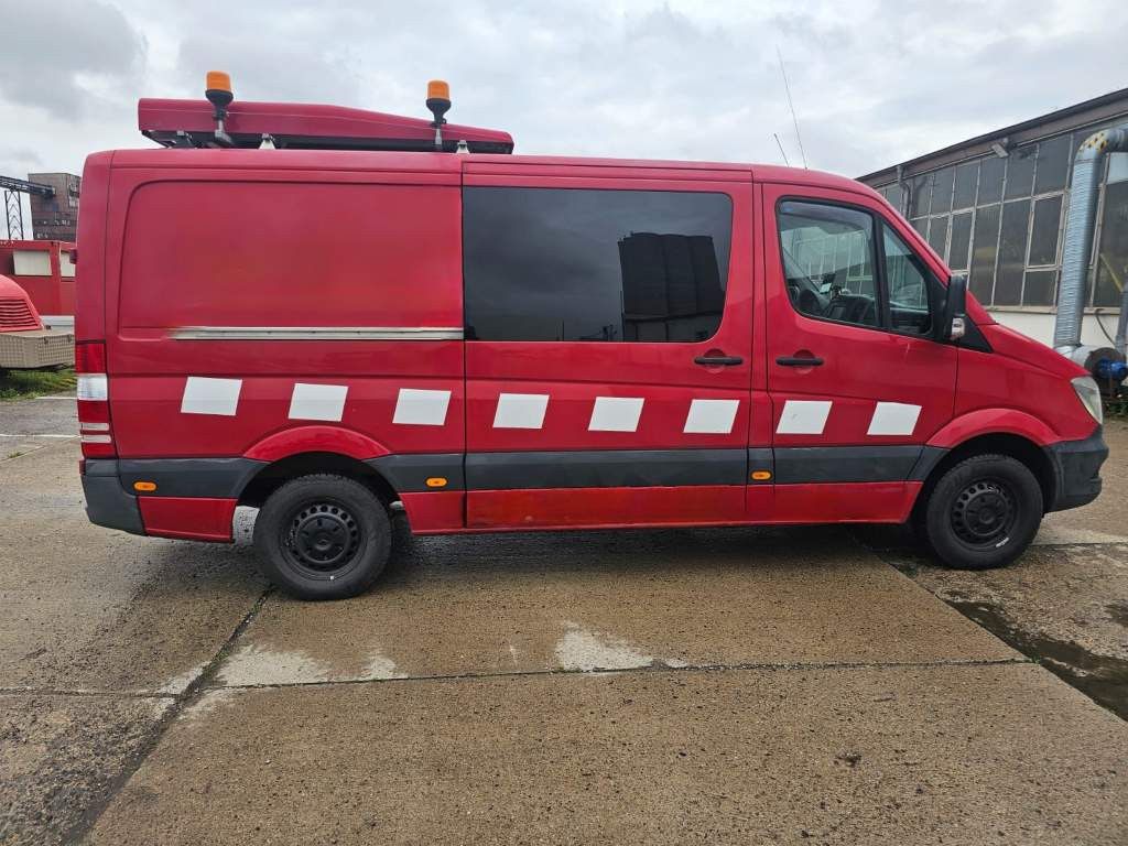 Fahrzeugabbildung Mercedes-Benz 316 lang&hoch, BDF, neuer Motor, kleiner Unfall