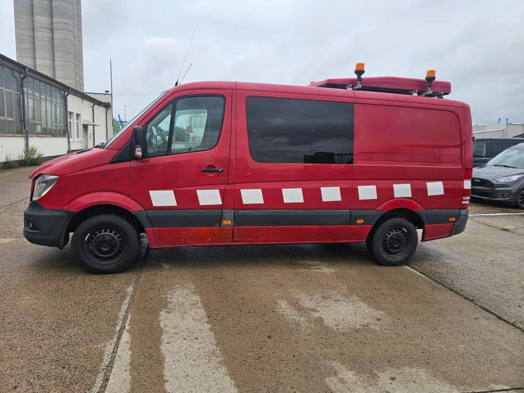 Fahrzeugabbildung Mercedes-Benz 316 lang&hoch, BDF, neuer Motor, kleiner Unfall