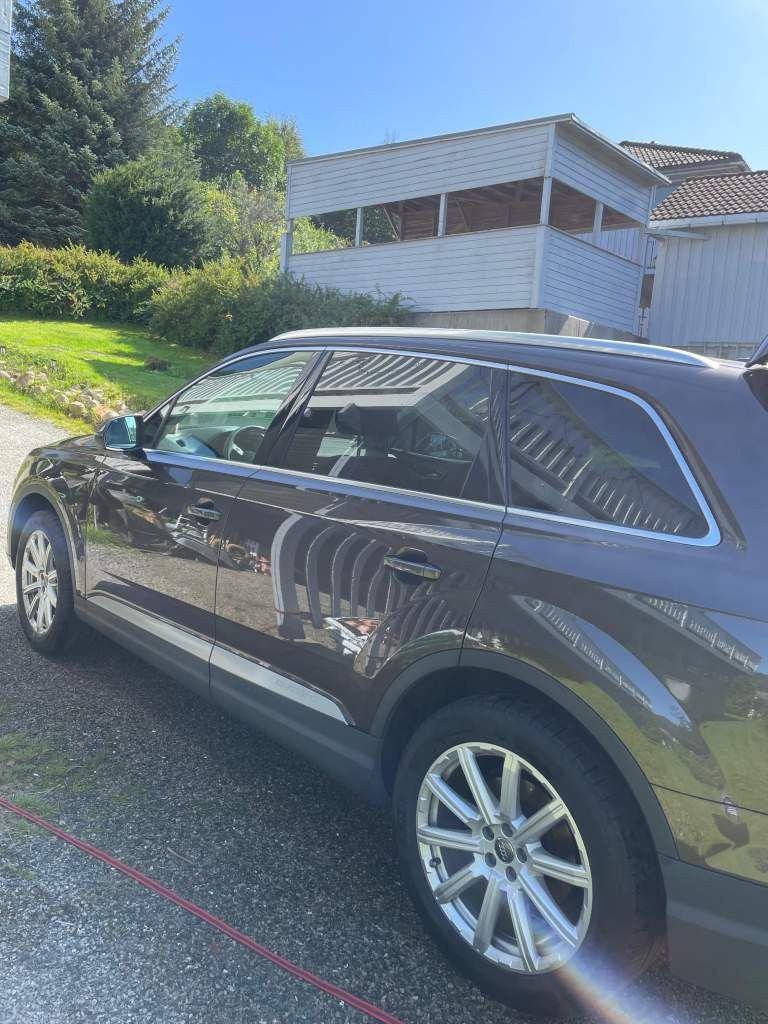 Fahrzeugabbildung Audi Q7 50 TDI quattro tiptronic