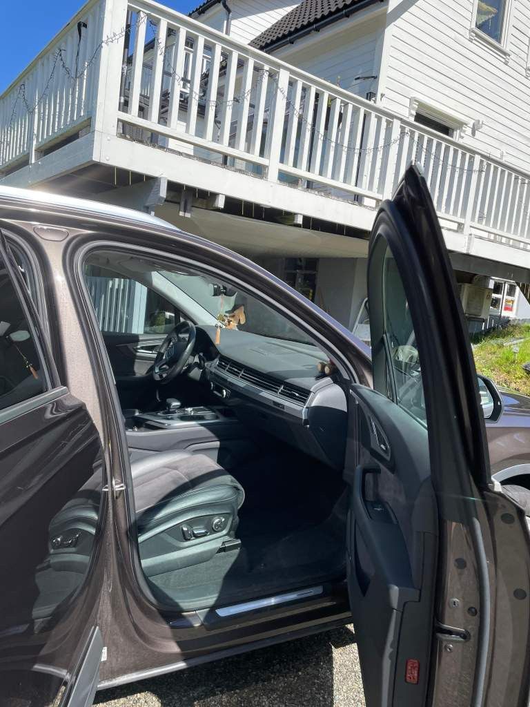 Fahrzeugabbildung Audi Q7 50 TDI quattro tiptronic