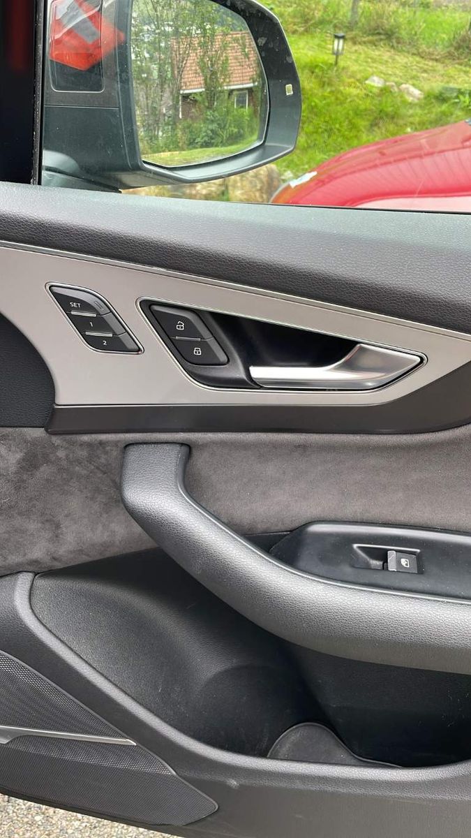 Fahrzeugabbildung Audi Q7 50 TDI quattro tiptronic