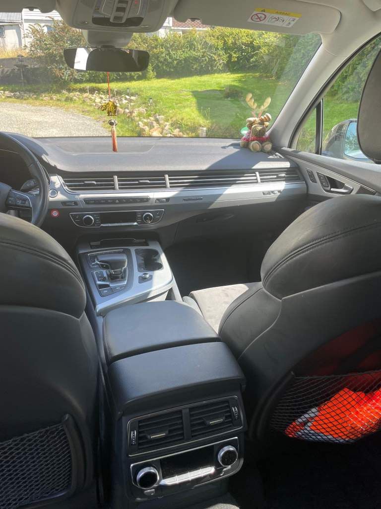 Fahrzeugabbildung Audi Q7 50 TDI quattro tiptronic