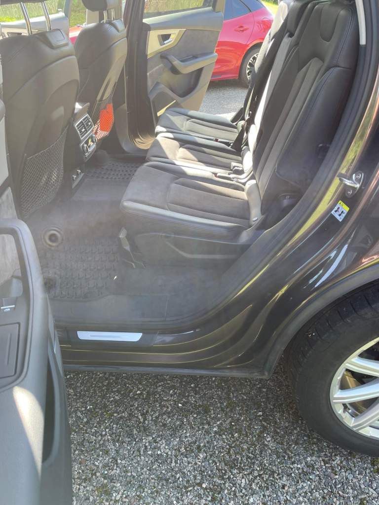 Fahrzeugabbildung Audi Q7 50 TDI quattro tiptronic