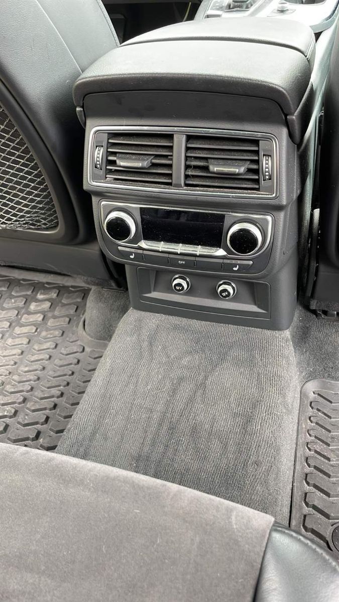 Fahrzeugabbildung Audi Q7 50 TDI quattro tiptronic