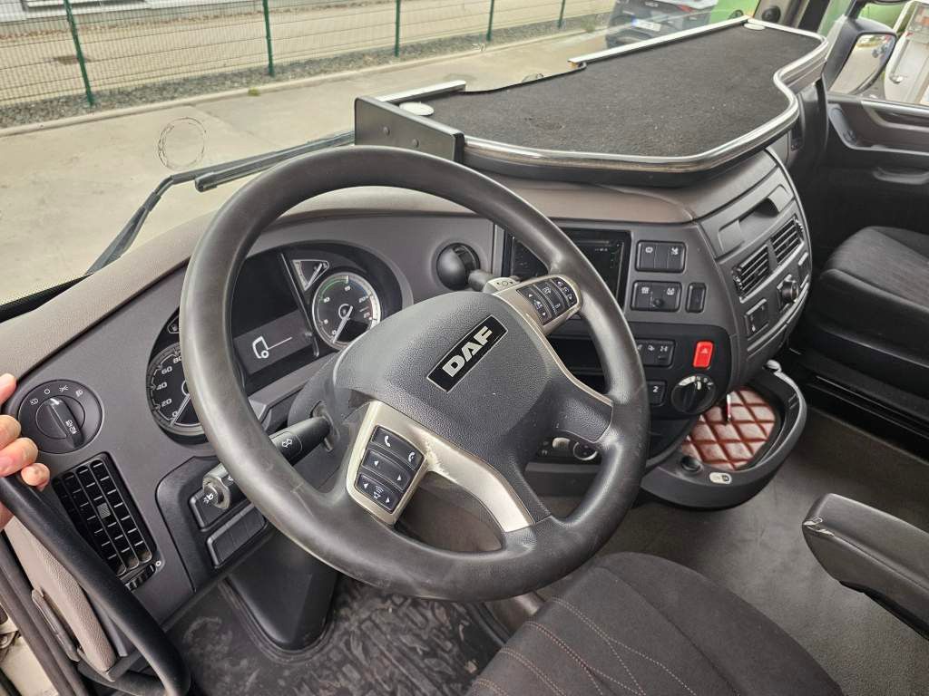 Fahrzeugabbildung DAF XF 530 SSC, Kipphydraulik, ZF Intarder