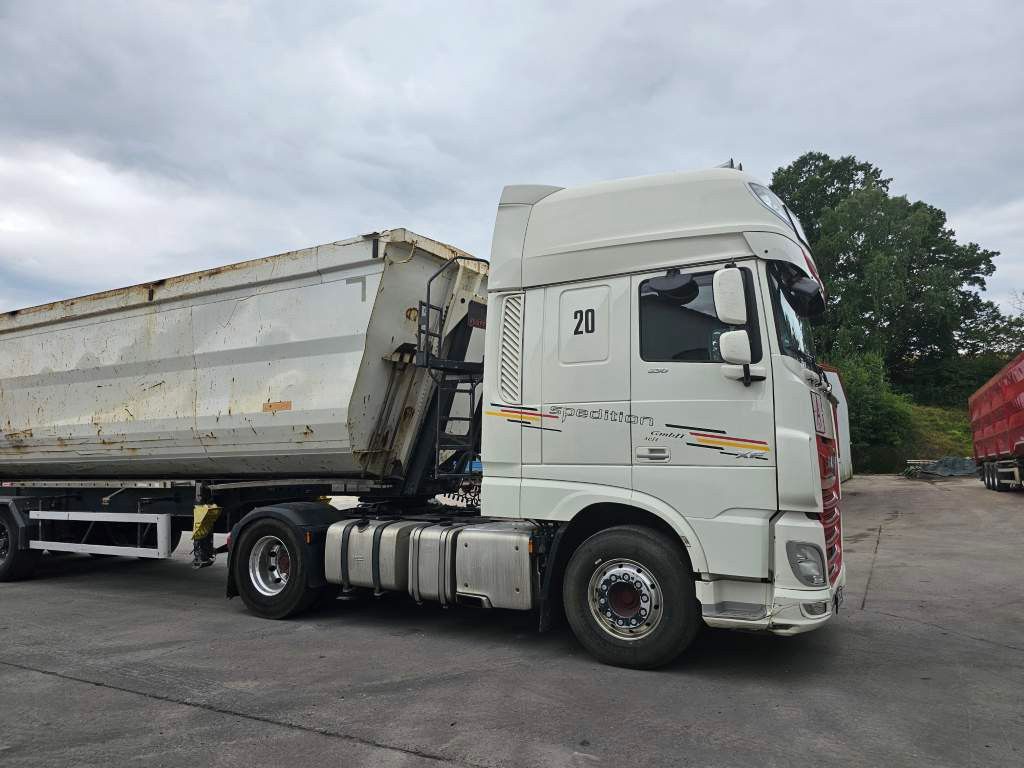 Fahrzeugabbildung DAF XF 530 SSC, Kipphydraulik, ZF Intarder